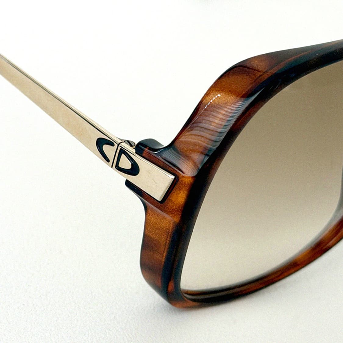 디올 빈티지 레오파드 호피 그라이데션 선글라스 상품이미지7