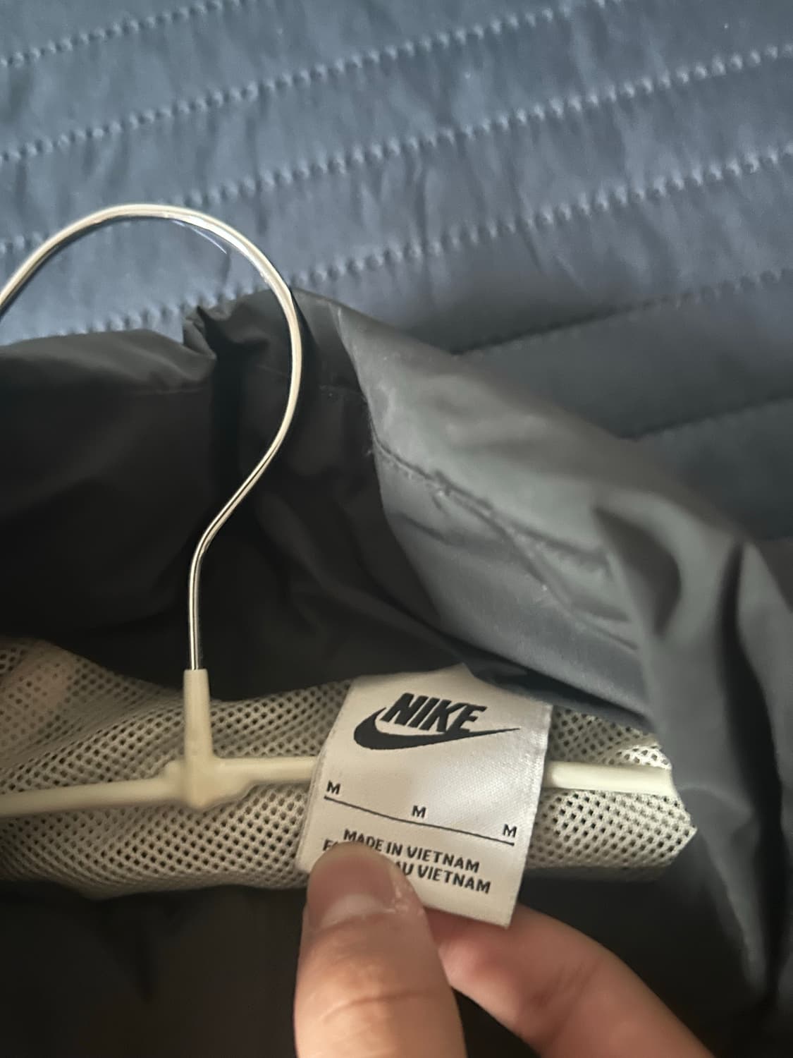 나이키 스우시 바람막이 상품이미지2