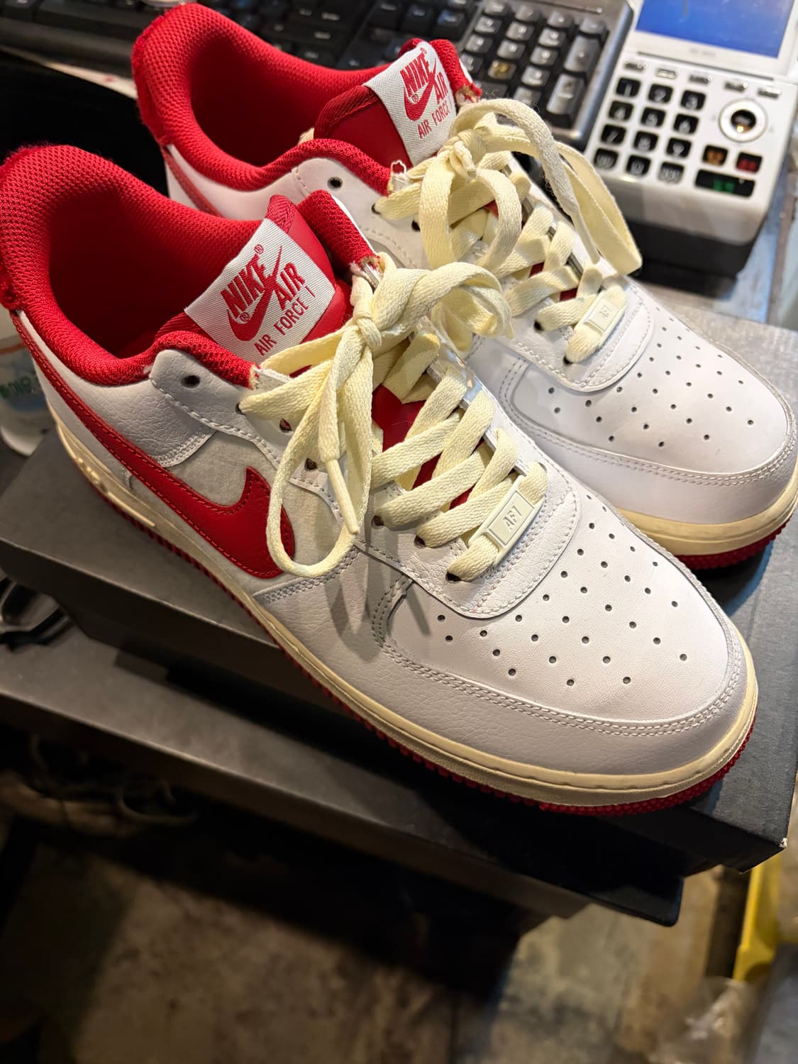 나이키 에어포스  07 LV8 화이트 짐레드  265 상품이미지4