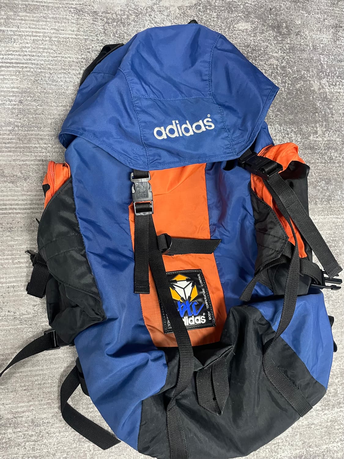 80-90s adidas 빅 배낭 상품이미지3