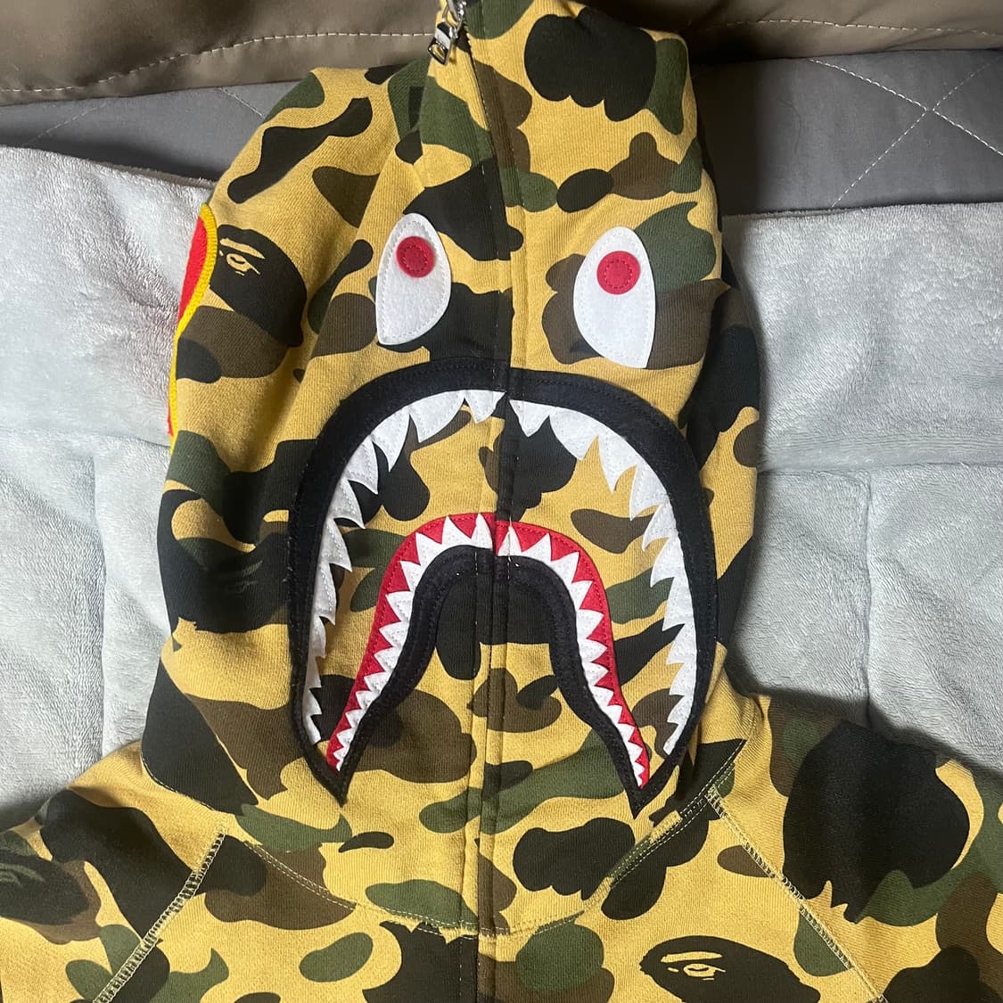 A bathing ape 베이프 황계 샤크 후드집업 2XL 상품이미지4