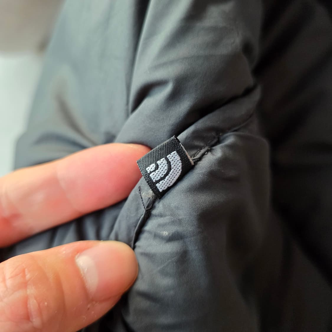 일본판 노스페이스 700 눕시 검/회 구스다운 L(105) 상품이미지8