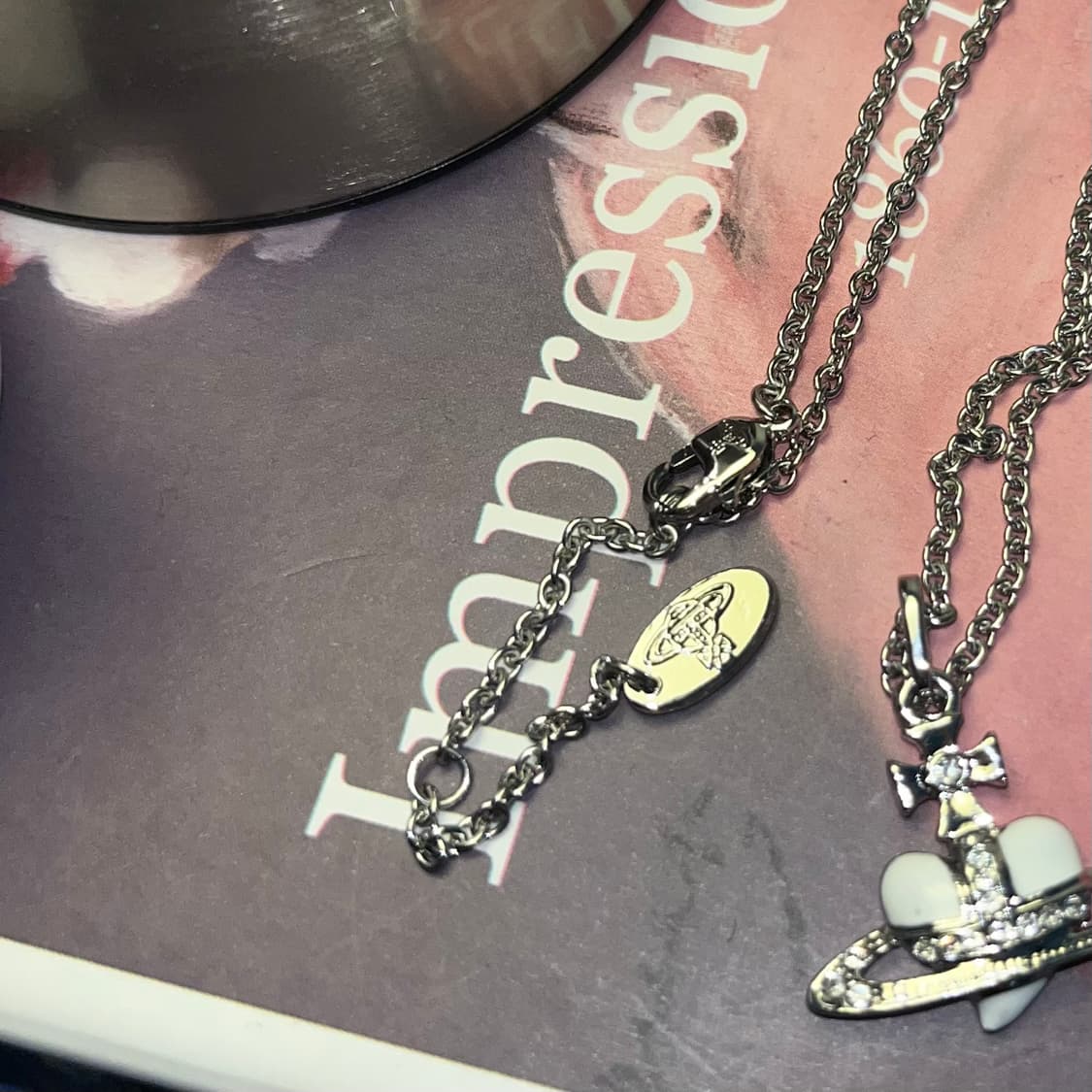 비비안웨스트우드 디아망떼 화이트 목걸이 상품이미지6