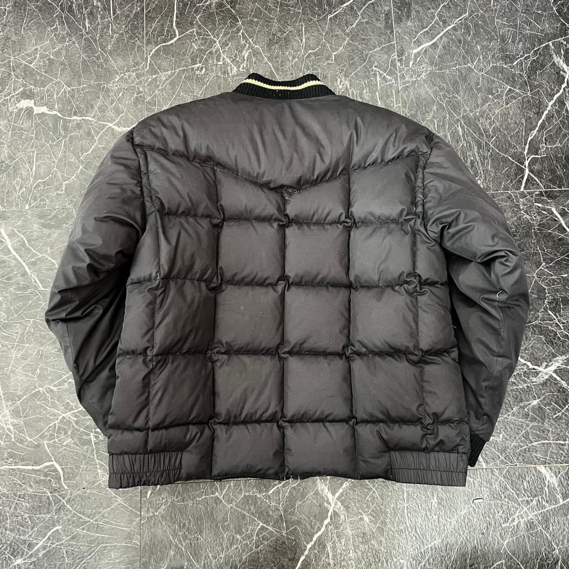 스투시 90s 아웃도어 아카이브 스탁로고 푸퍼 다운 자켓 상품이미지3