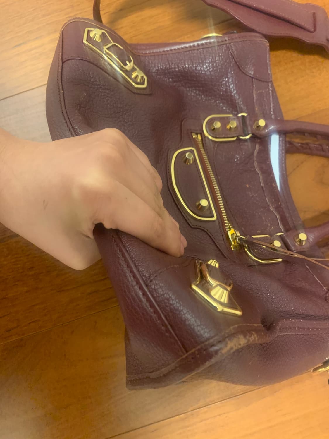 발렌시아가 모터백 버건디 금장 상품이미지3