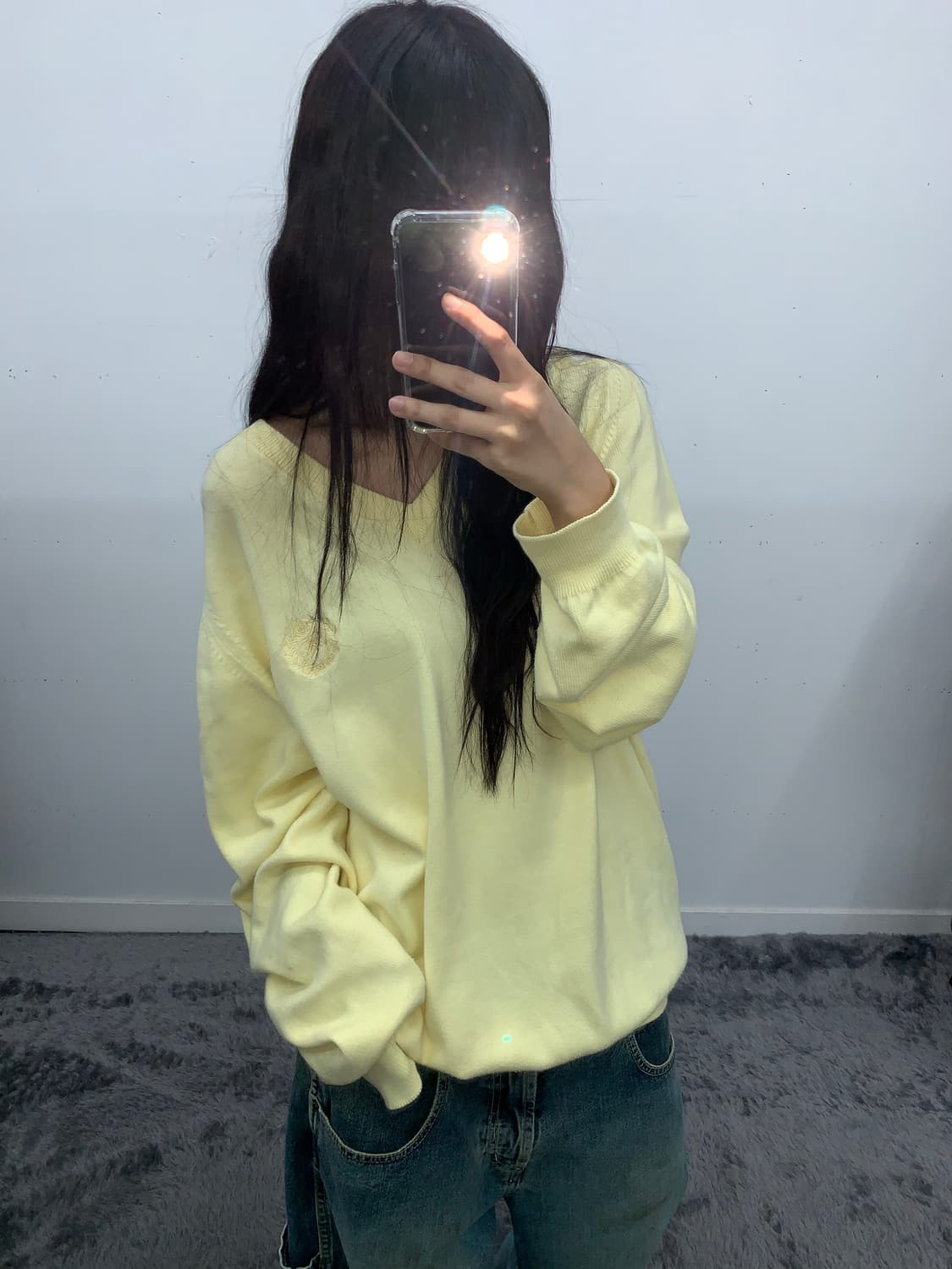 버버리 브이넥 니트 상품이미지1