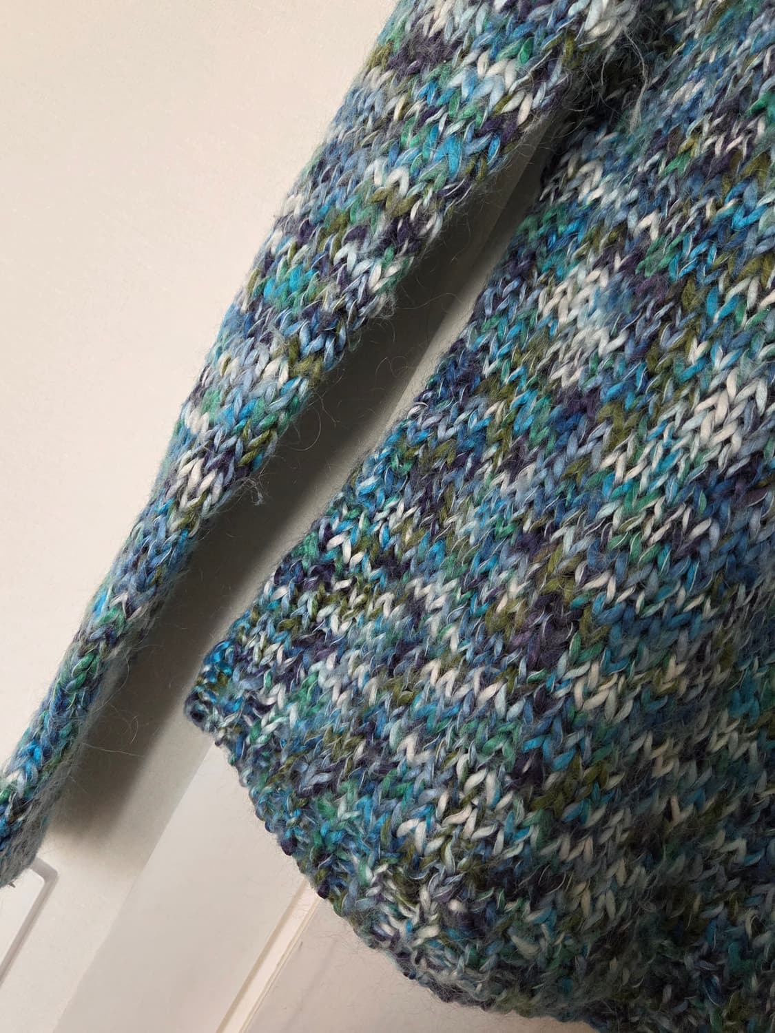 바다색 three&two one 터틀넥 니트 상품이미지4