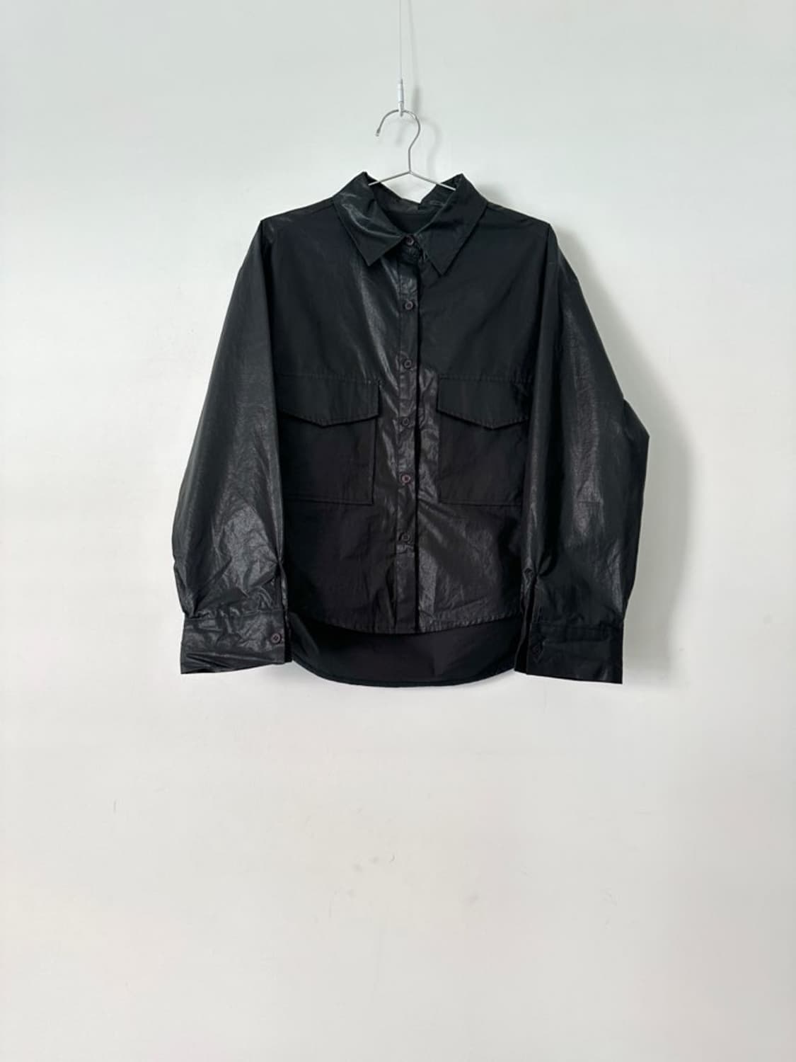 Lustrous pintuck shirt / deep green 상품이미지5