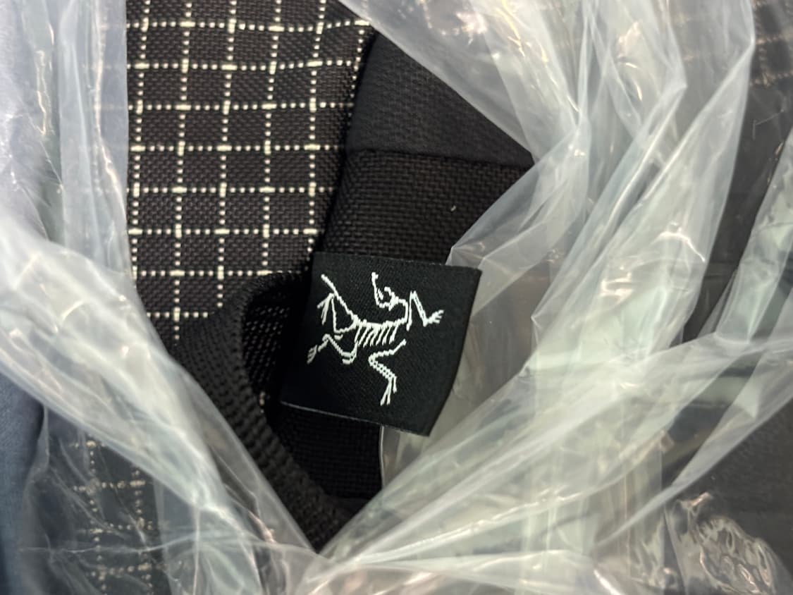 아크테릭스 컨실15 블랙 미개봉 상품이미지7