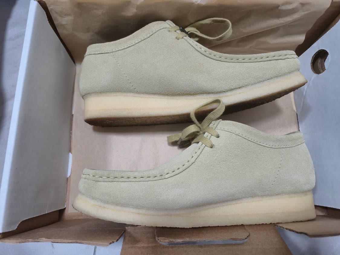 [255] 클락스 왈라비 메이플 스웨이드 (실착 2회/A+급) 상품이미지3