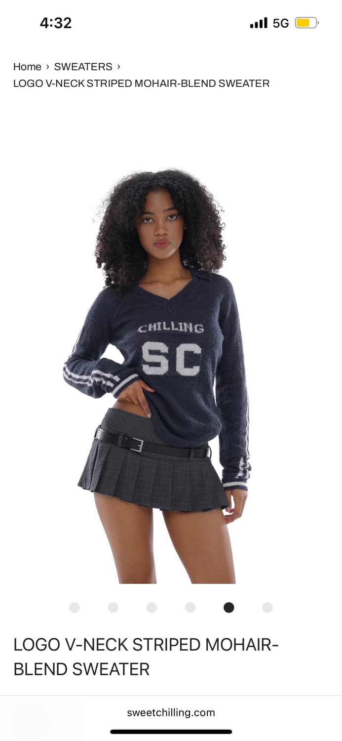 Sweetchilling LOGO V-NECK MOHAIR KNIT 상품이미지1