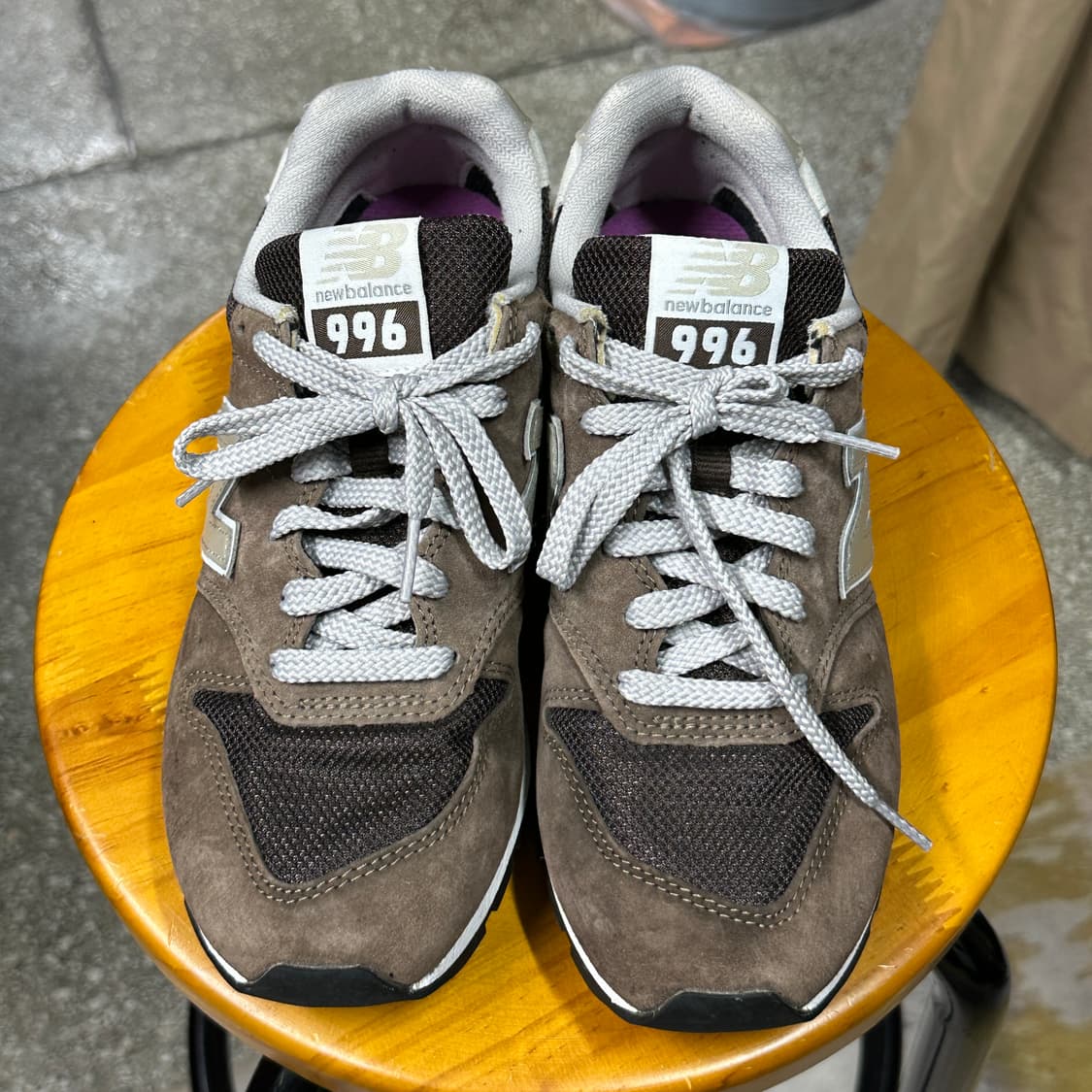 뉴발란스996 브라운 240 상품이미지2
