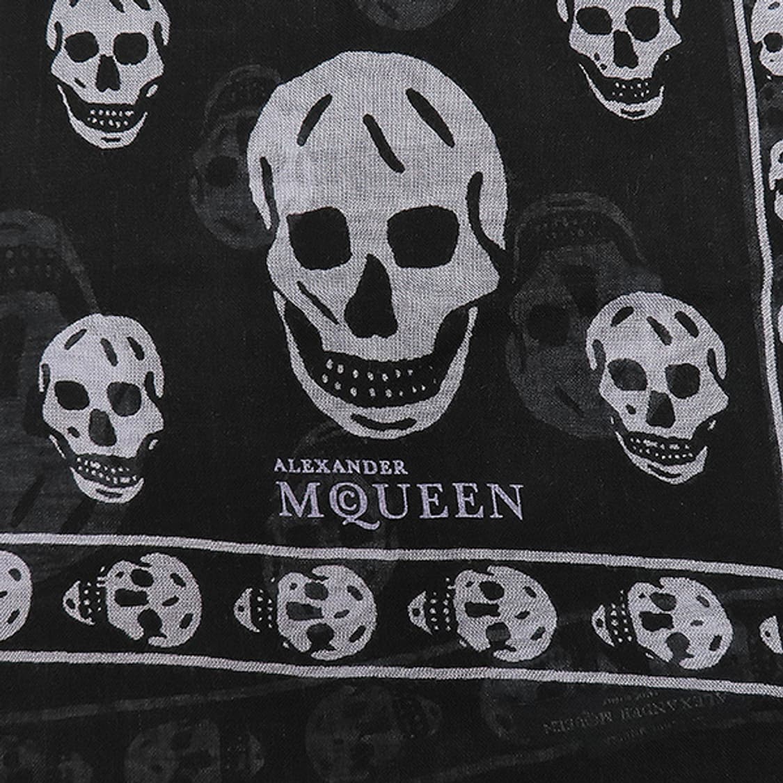 알렉산더맥퀸 스컬스카프 그레이 블랙 판매 상품이미지2