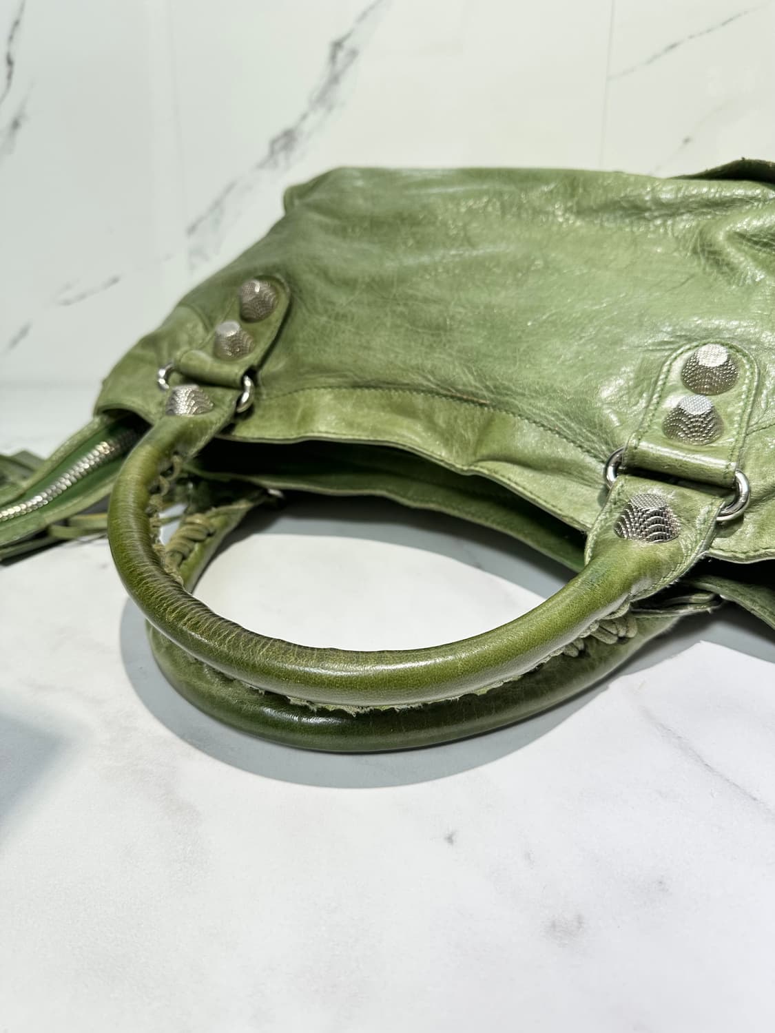 [A 정품] 발렌시아가 자이언트 시티 모터백 그린 상품이미지5