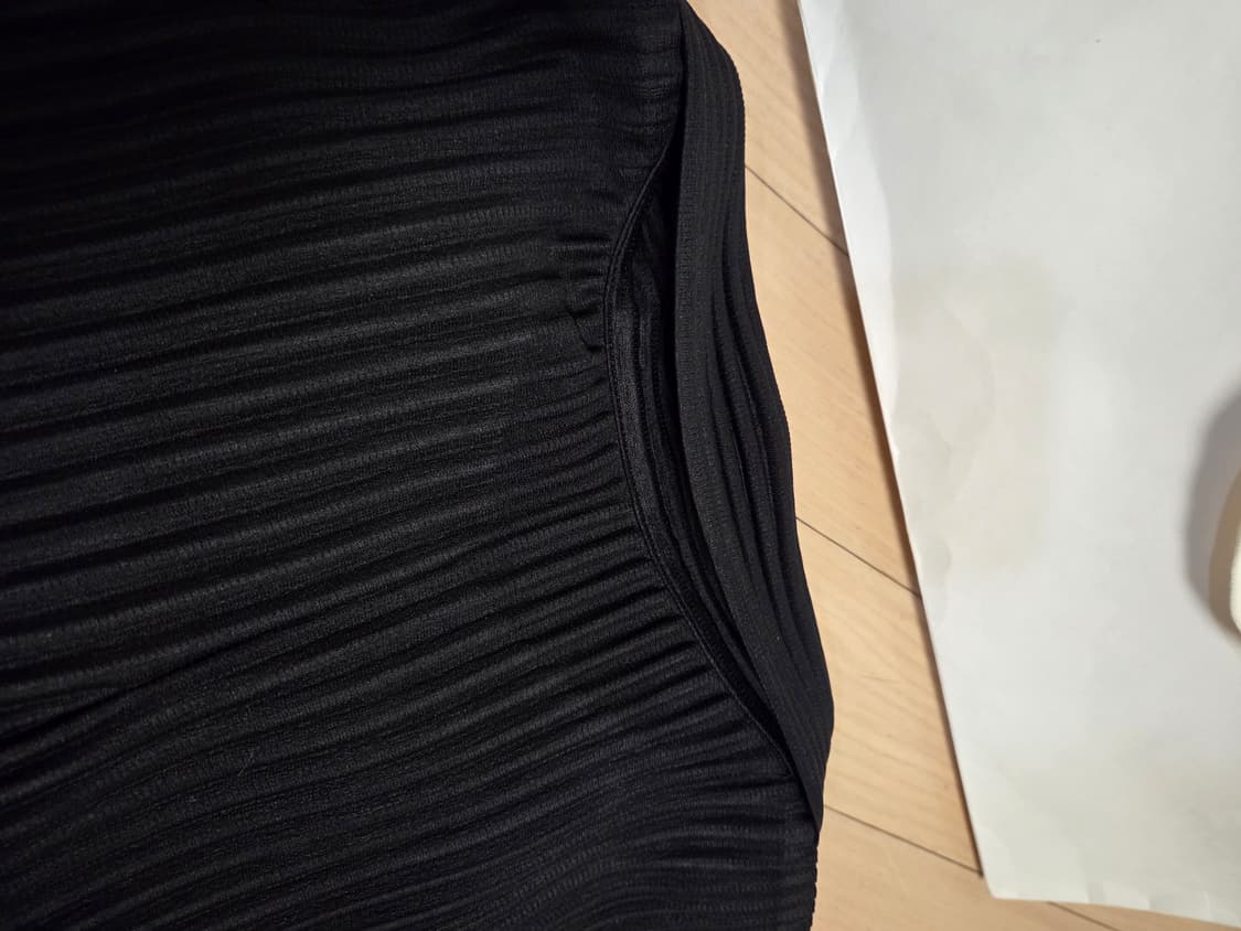 옴므플리세 먼슬리 반팔 셔츠 2사이즈  판매합니다. 상품이미지6