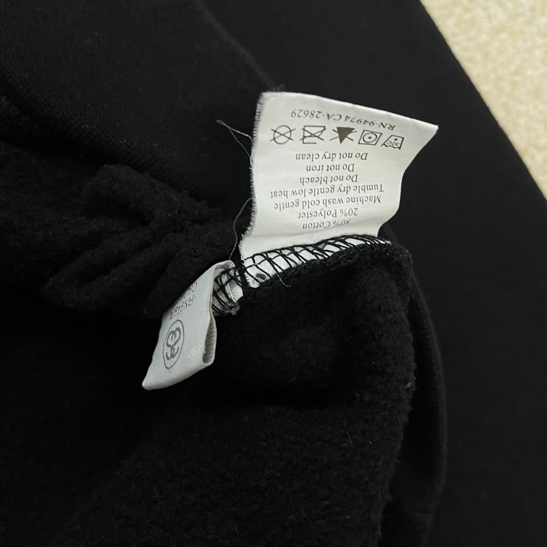 스투시 Stussy 00s 서울 스탁 로고 후드티 블랙 상품이미지6