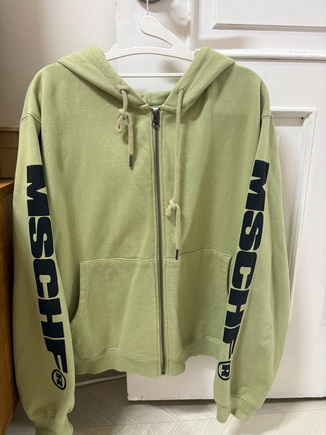 미스치프 후드집업 상품이미지1