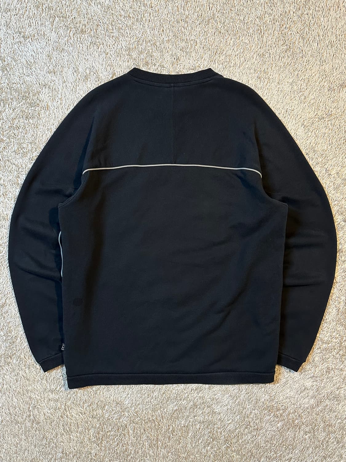 00's 나이키 올드스쿨 스우시 테니스 로고 라인 맨투맨 블랙 상품이미지4