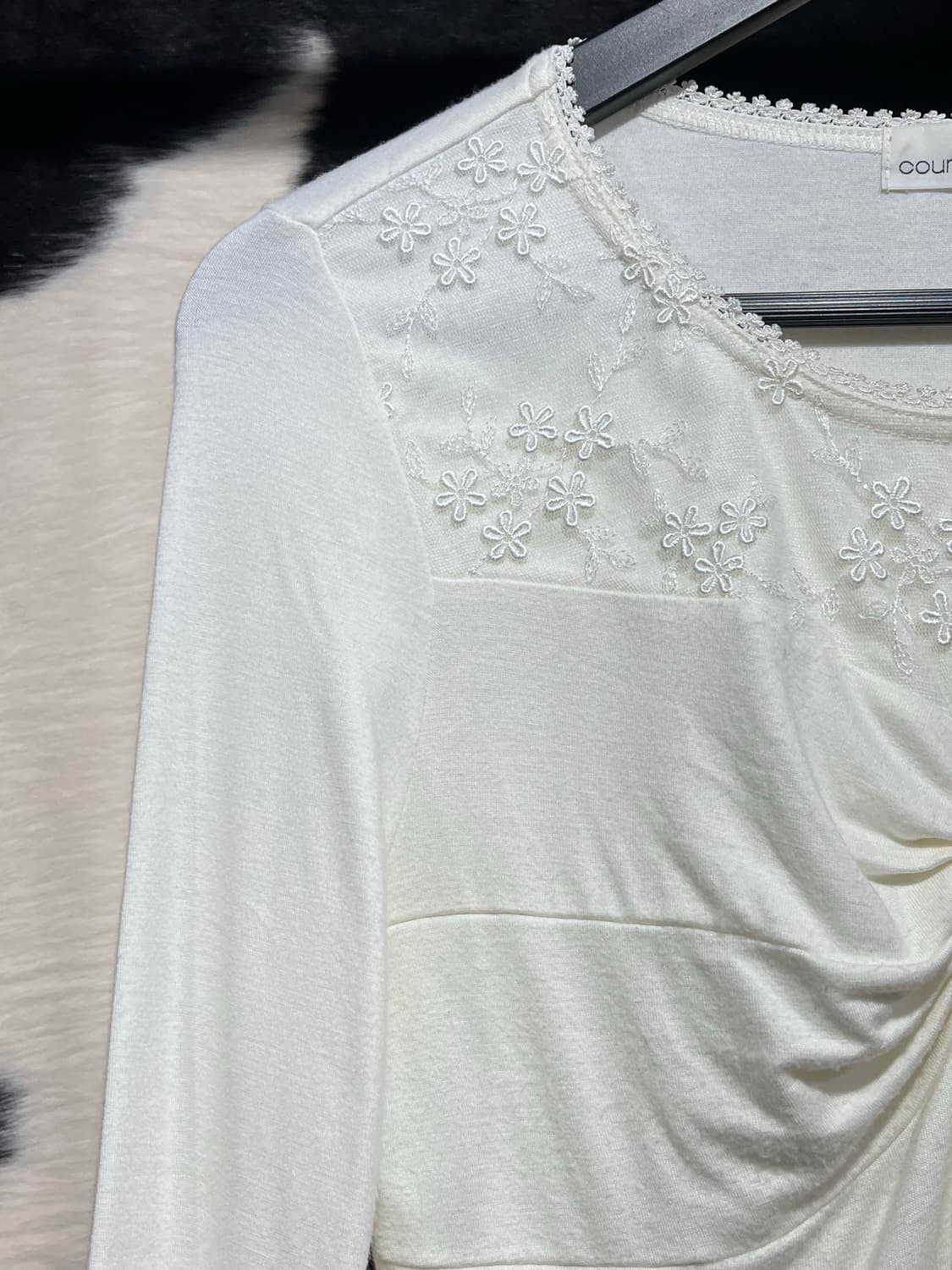 꾸레쥬 셔링 롱슬리브 상품이미지3