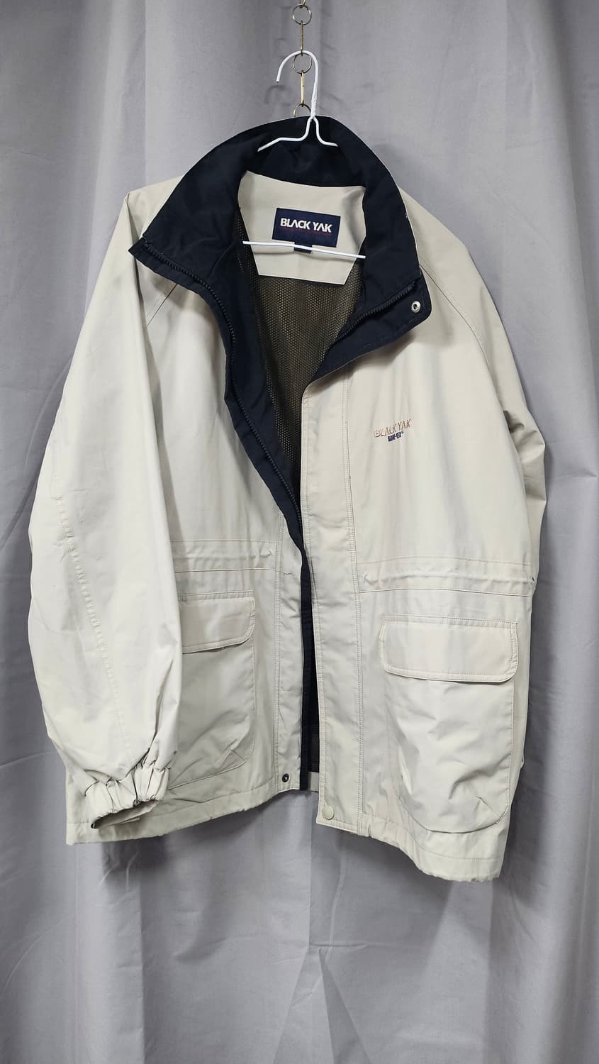 블랙야크 고어텍스 바람막이  상품이미지3