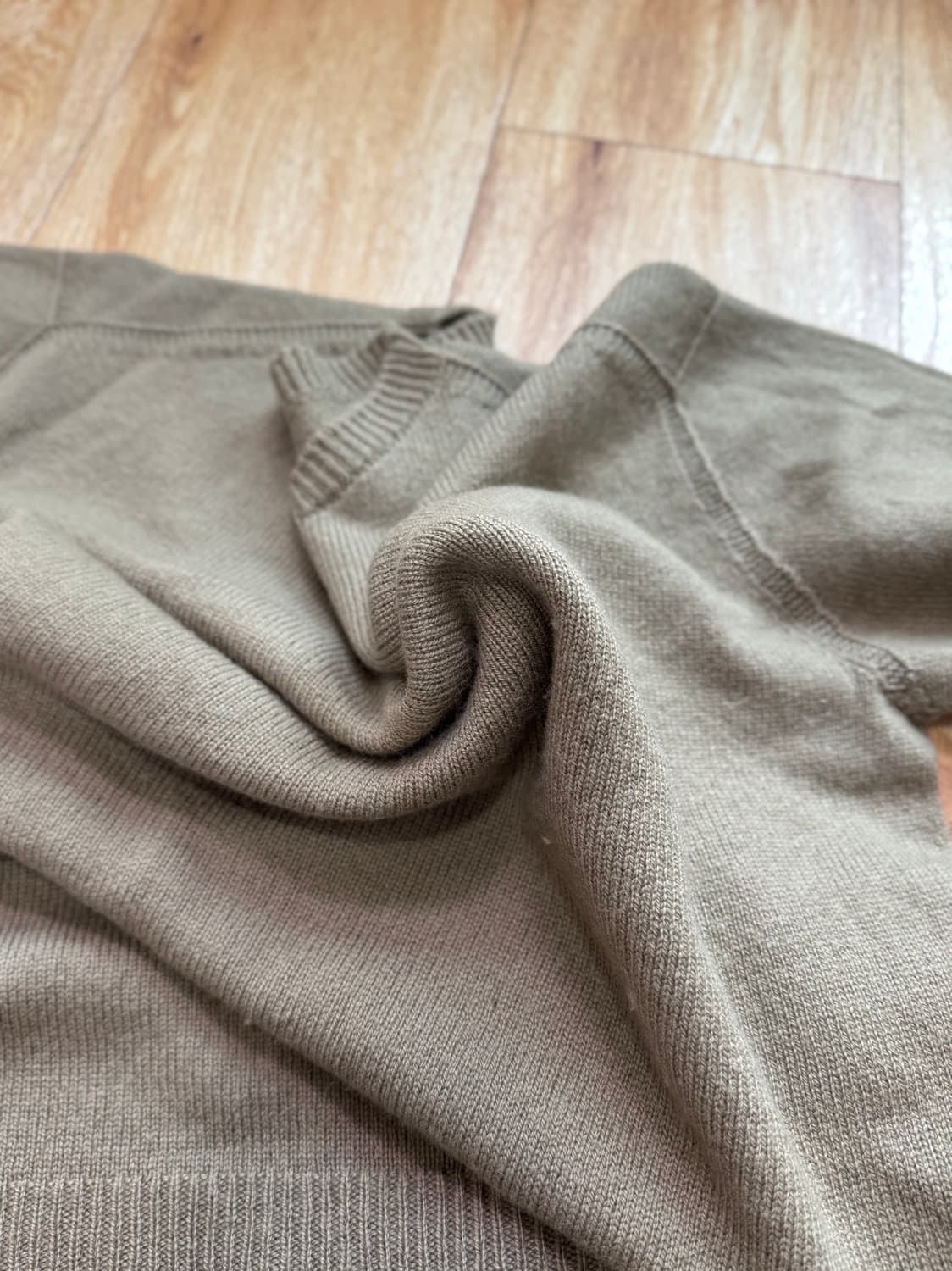 [최저가] 유니클로 르메르 밀라노 울 스웨터 상품이미지3