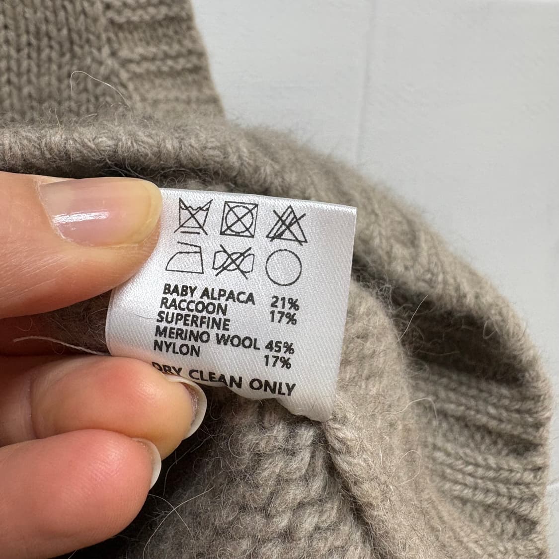 베이비 알파카 라쿤 니트 베스트  상품이미지3