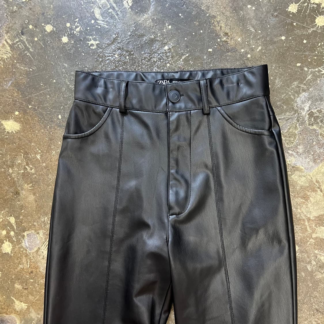 XS) ZARA 자라 에코 레더 부츠컷 팬츠 바지 상품이미지4