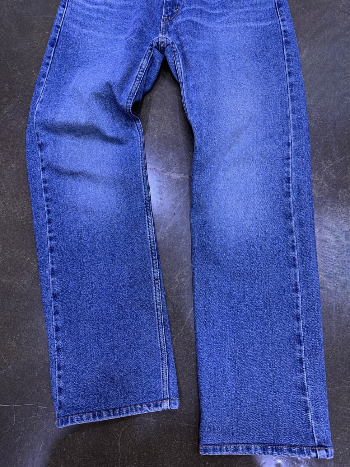 리바이스 513 슬림 스트레이트핏 중청 워싱 데님팬츠 30 상품이미지5