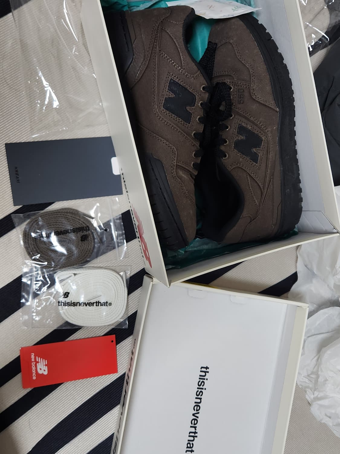 뉴발란스 x 디스이즈네버댓 550(260ㅣ 상품이미지1