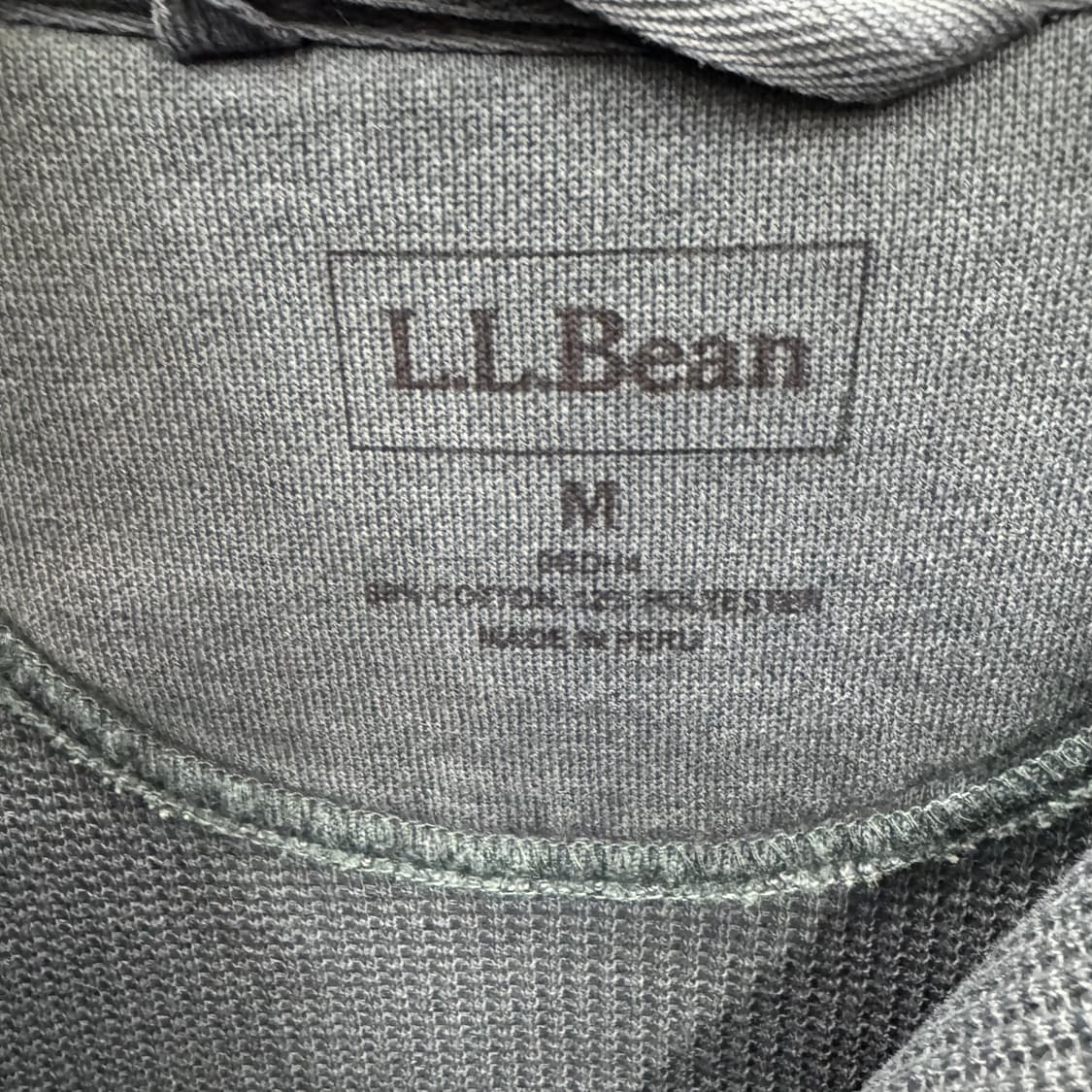 엘엘빈 솔리드 후드 집업 레귤러 핏 투포켓 디테일 네이비 상품이미지5