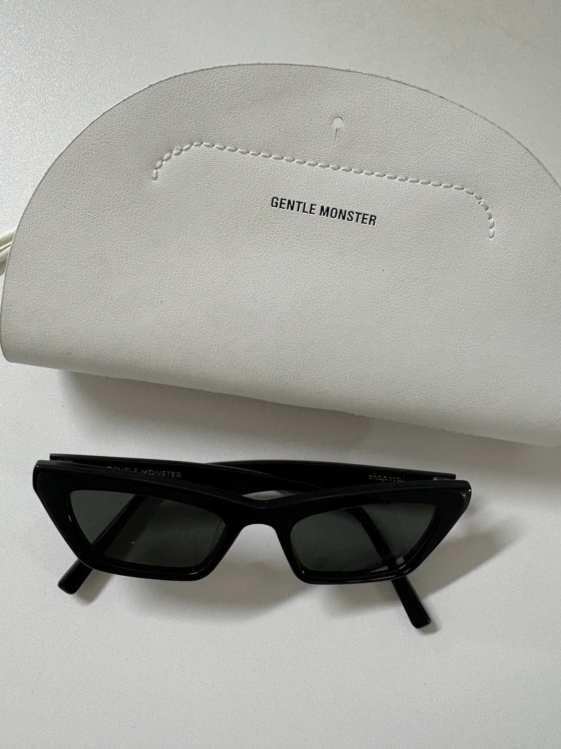 젠틀몬스터 찹쌀 제니 선글라스 상품이미지6