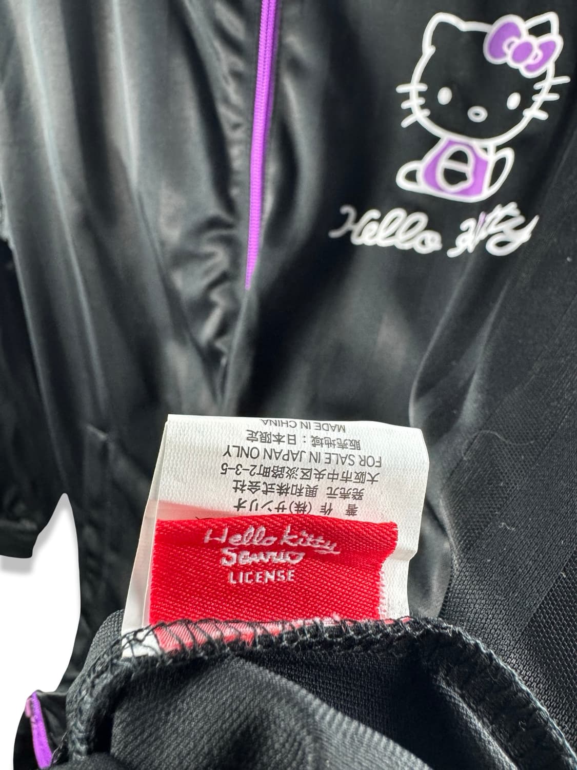 헬로키티 블랙 프린팅 트랙탑져지2600 상품이미지5