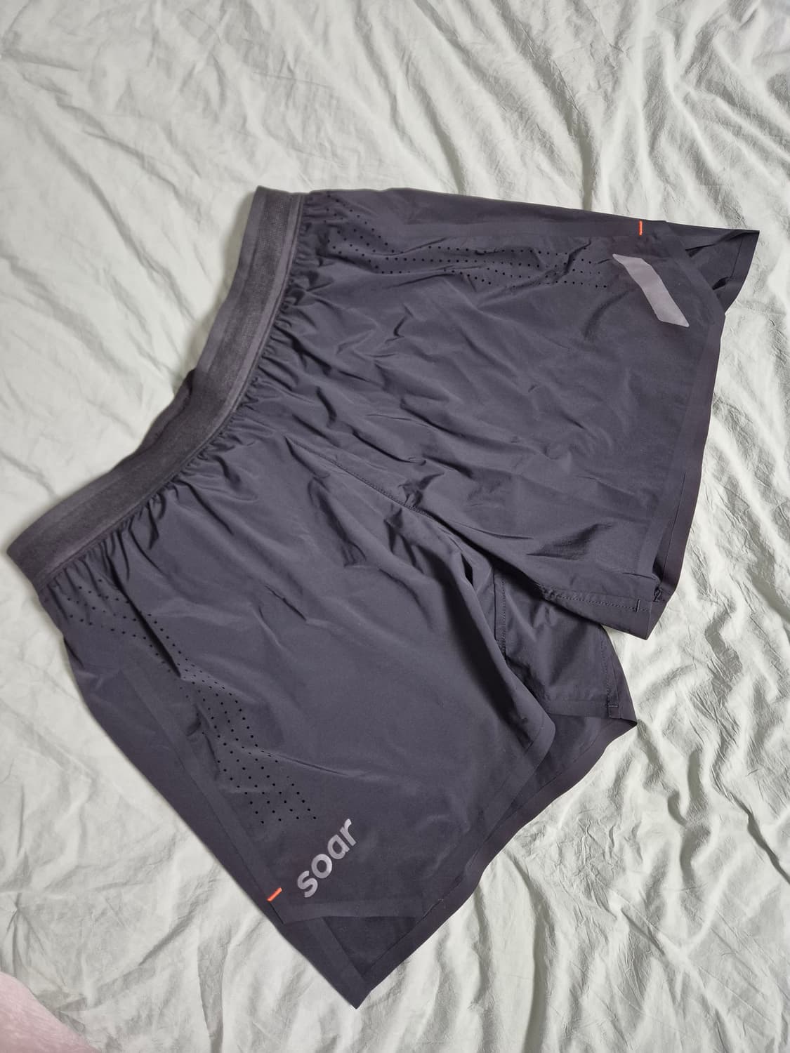 소어 러닝 쇼츠 L 블랙 판매합니다. 상품이미지1