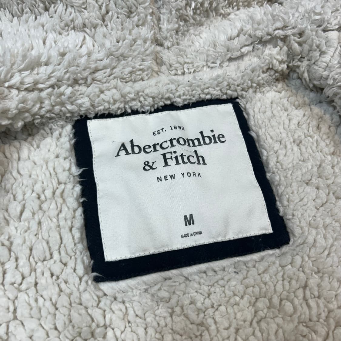 M) 아베크롬비 네이비 보아 울프죠 후드집업 상품이미지7