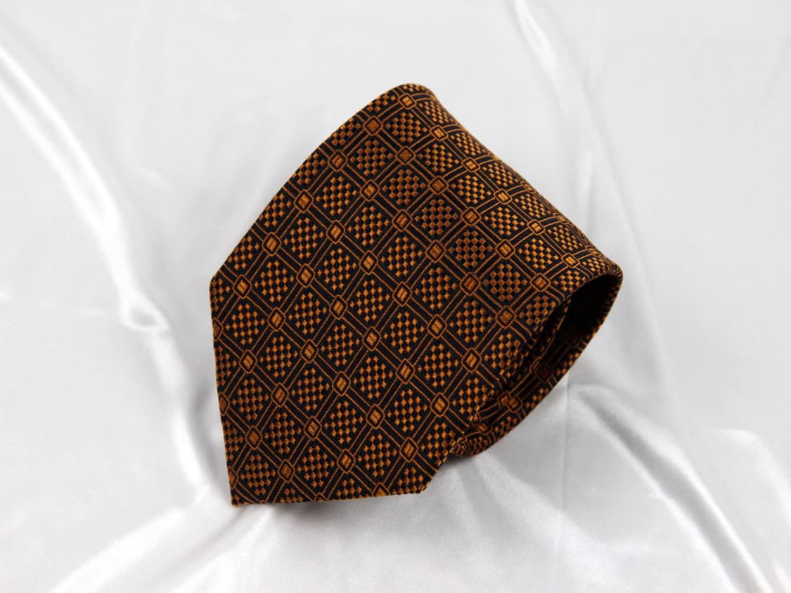  입생로랑 9.4cm S등급 남자 명품 넥타이 상품이미지1