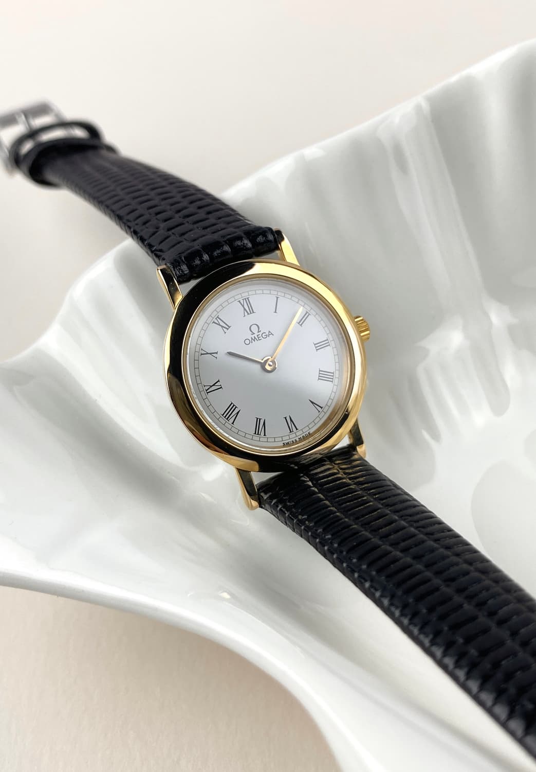 OMEGA Lady roman gold watch 상품이미지3