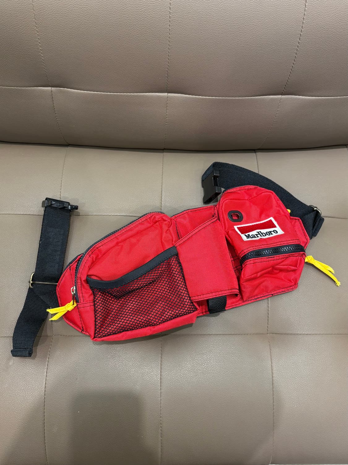 말보로 벨트백 상품이미지3