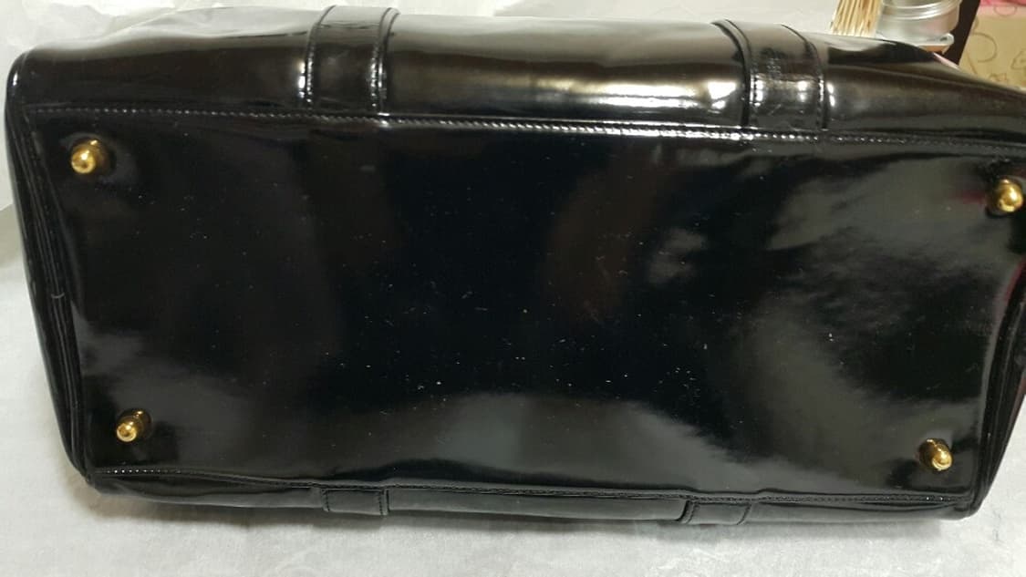 프라다 사피아노 닥터 골드 버클 토드백 상품이미지3