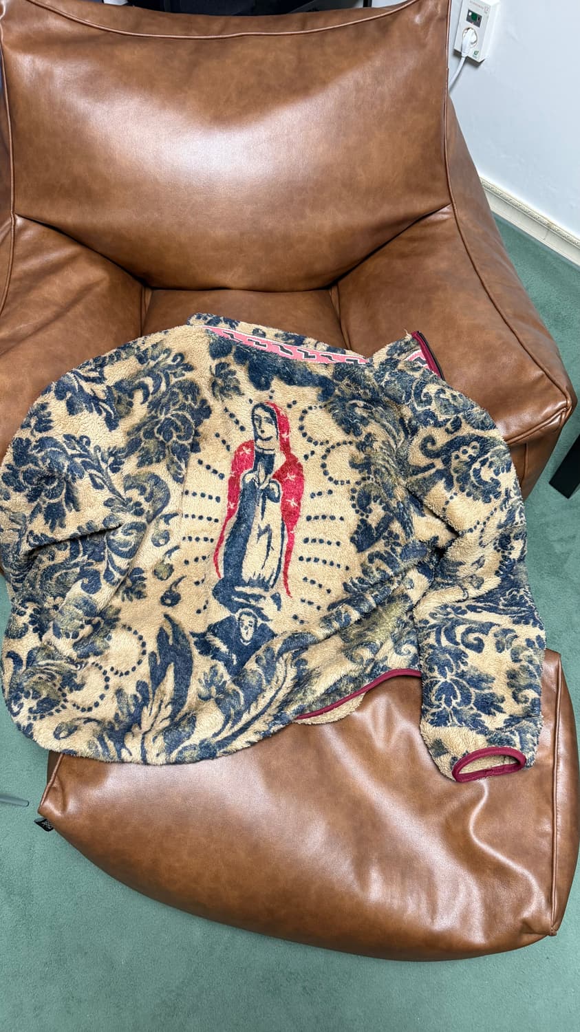 캐피탈 마리아 후리스 상품이미지1