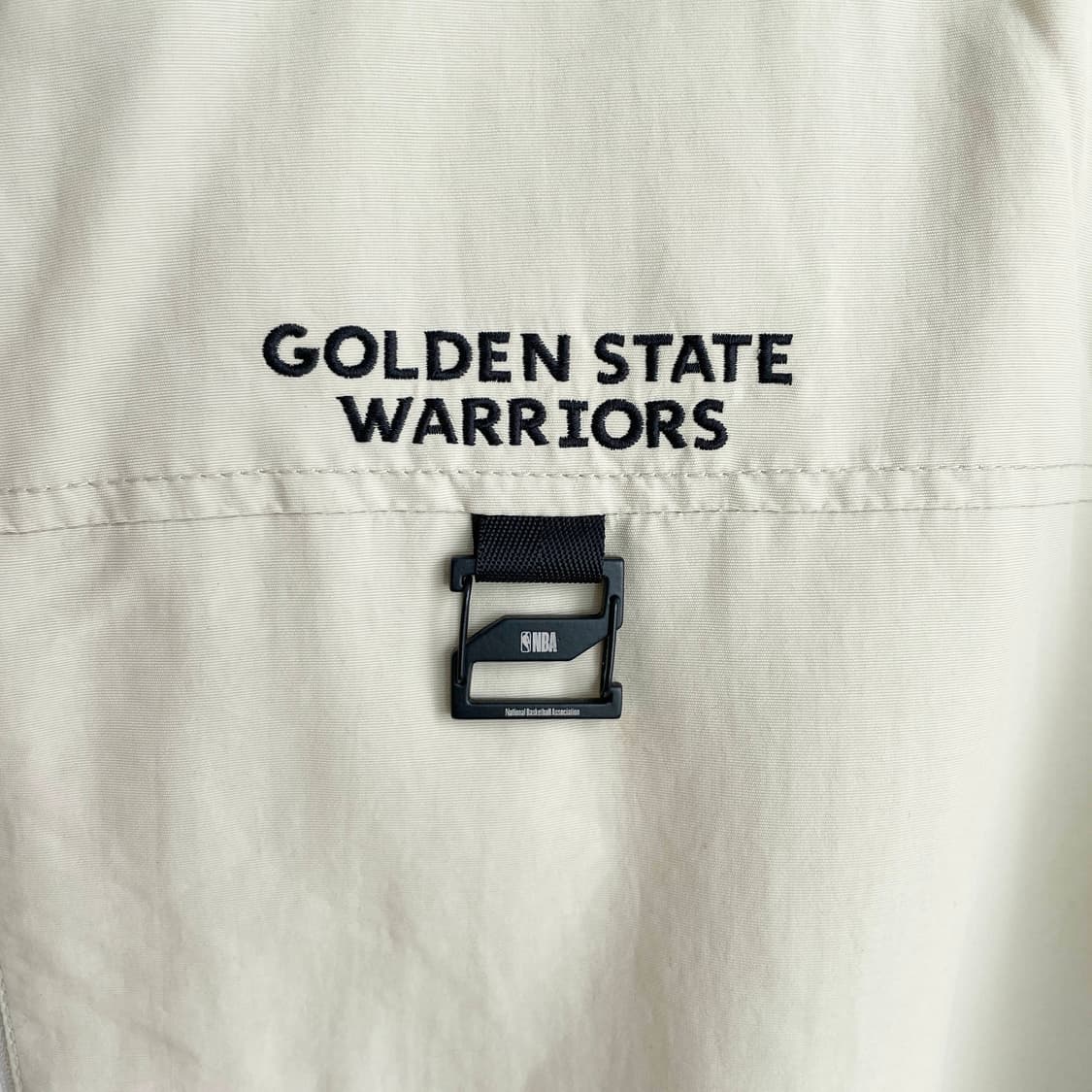 D2 NBA GSW 에코 플리스 하이브리드 패딩 아노락 M사이즈 상품이미지4