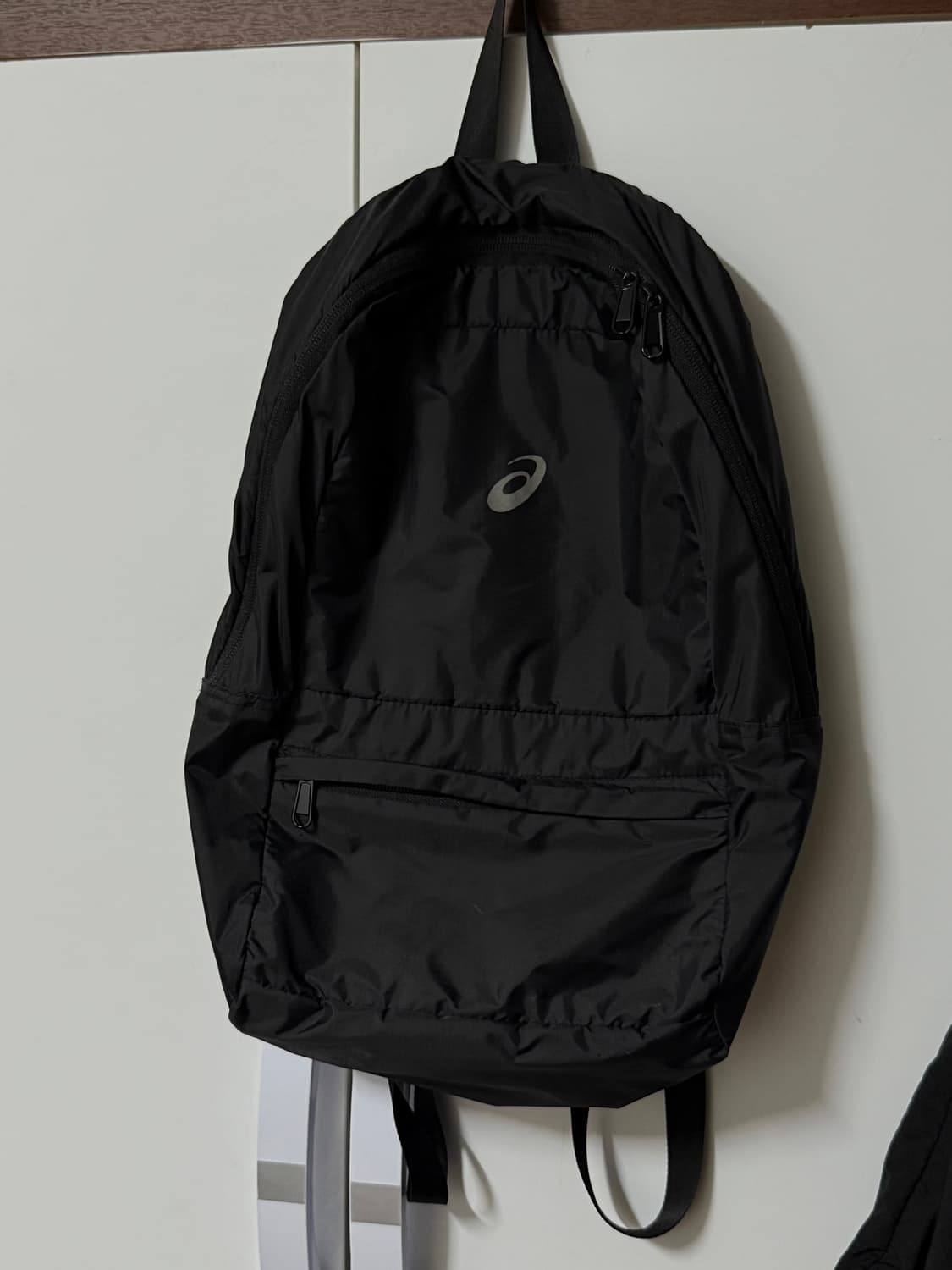 아식스 백팩 13L 상품이미지1