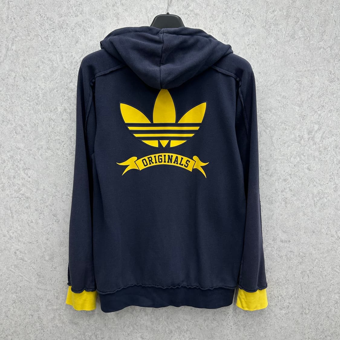 100 아디다스 남자 대장급 빅로고 후드집업 상품이미지2