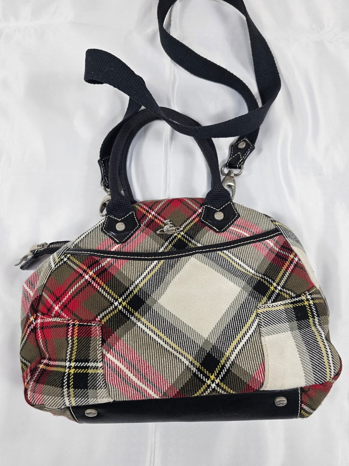 비비안웨스트우드야스민백 상품이미지1