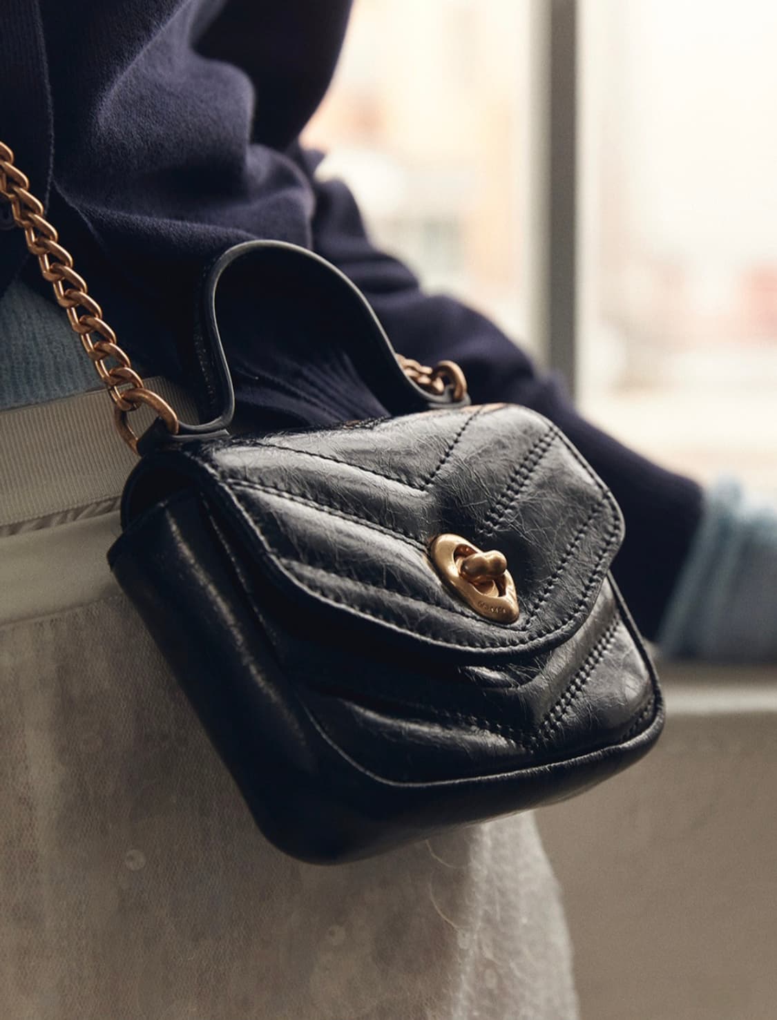 오스트카카 크누트 퀄팅 미니 블랙 가방 상품이미지2