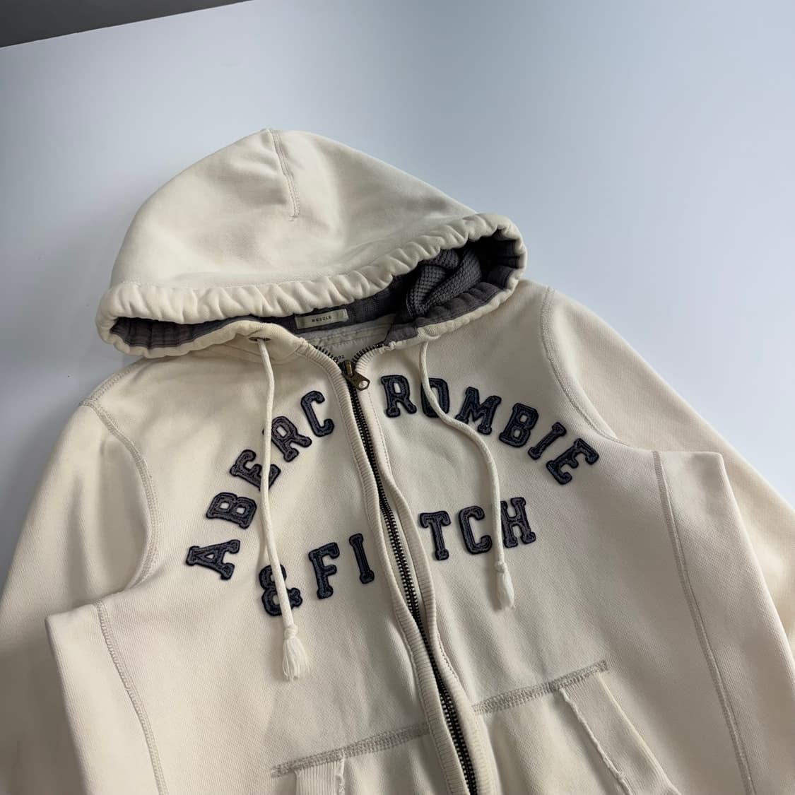 Abercrombie 아베크롬비 아치로고 아이보리 후드집업  상품이미지4