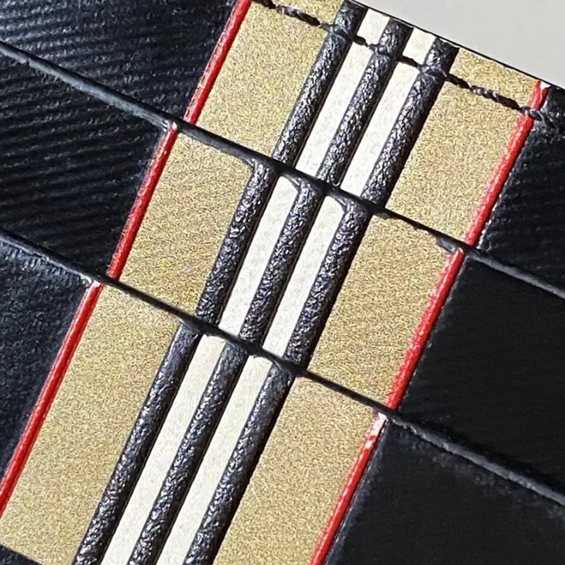 [정품] BURBERRY 버버리 로고 아이콘 스트라이프 프린트 카드지갑 상품이미지3