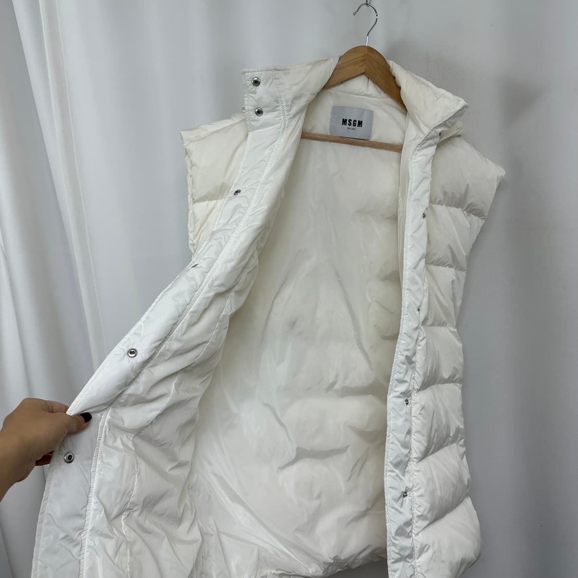 엠에스지엠 여자 패딩조끼 화이트 38 (실측110) 상품이미지6