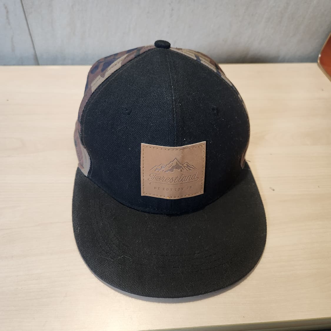Forestland 카모 캡 | 레더 패치 포인트 볼캡 상품이미지1
