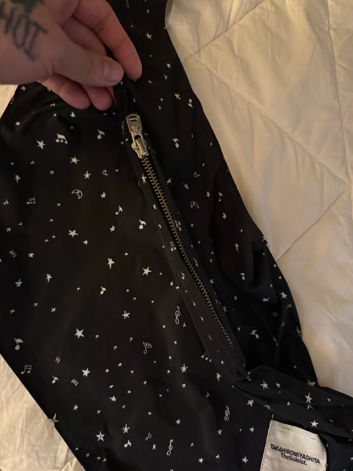 더 솔로이스트 ss19 오스카 프린트 홀스터 베스트 백 상품이미지3