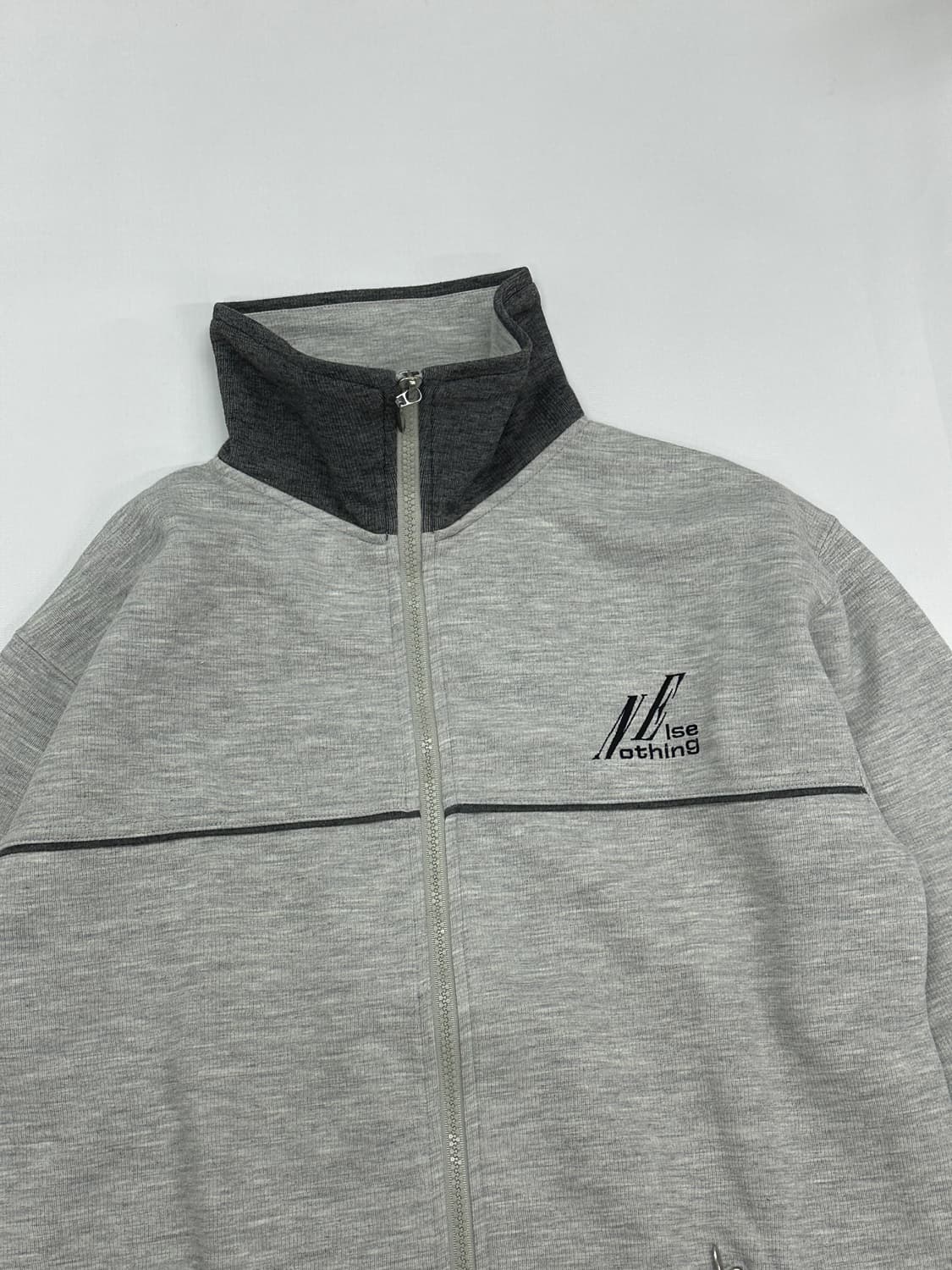 Jpn Y2k 그레이 오버핏 자수로고 집업 스포티 스트릿 반집업 긴팔티 상품이미지6